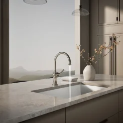 Single-handle kitchen sink faucet