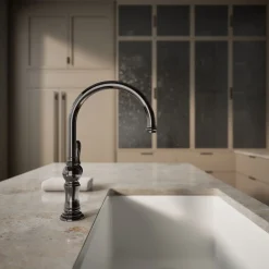 Single-handle kitchen sink faucet