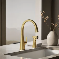 Single-handle kitchen sink faucet with two-function side sprayer