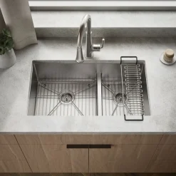 Smart Divide® 32" undermount double-bowl kitchen sink