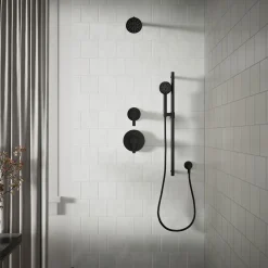 Three-function handshower, 1.75 gpm
