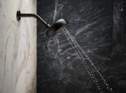 Three-function showerhead, 2.5 gpm