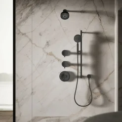 Three-function showerhead, 2.5 gpm