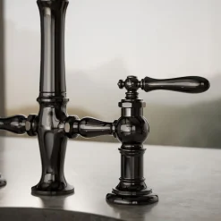 Three-hole bridge bar sink faucet with side sprayer