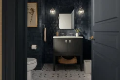 Toilet paper holder