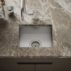 15" top-/undermount single-bowl bar sink