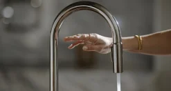 Touchless pull-down kitchen sink faucet with two-function sprayhead