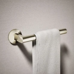Towel arm