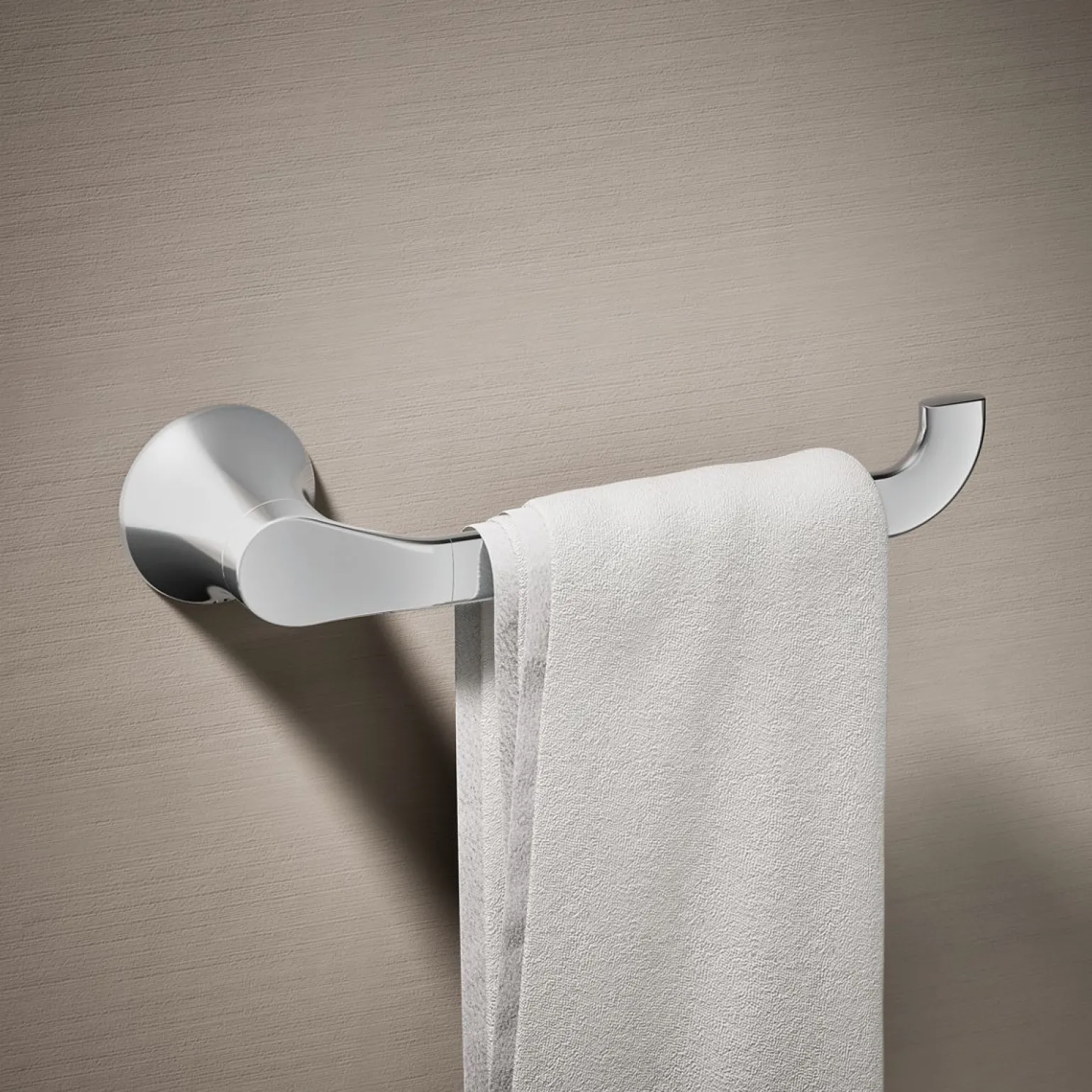 Towel arm