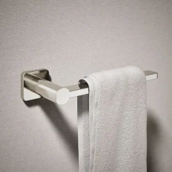 Towel arm