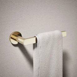 Towel arm