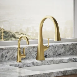 Traditional beverage faucet