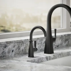 Traditional beverage faucet