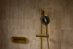 Two-function handshower, 1.75 gpm