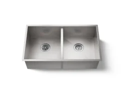 32" undermount double-bowl kitchen sink