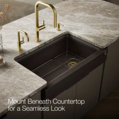 Undermount single-bowl farmhouse kitchen sink