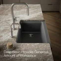 Undermount single-bowl farmhouse kitchen sink