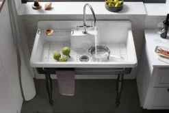 Utility rack