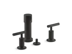 Vertical spray bidet faucet with lever handles