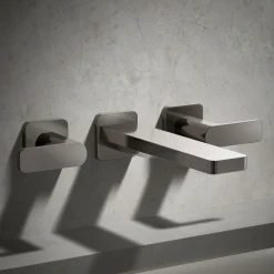 Wall-mount bath faucet trim