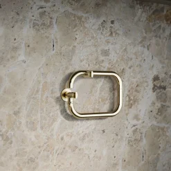 Wall-mount pot filler