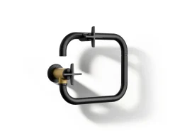 Wall-mount pot filler